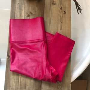 Carbon38 High Rise 7/8 Legging in Takara Shine